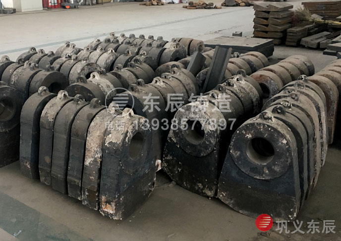 高鉻鑄鐵復(fù)合錘頭 高鉻鑄鐵復(fù)合錘頭